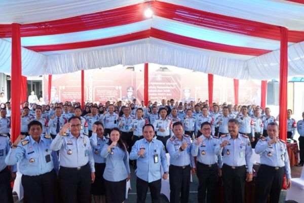 Kunjungi Kanwil Kumham Sumbar, Sekjen Andap Budhi Revianto Tinjau Layanan dan Berikan Arahan Penting pada Jajaran