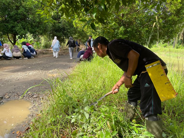 Peringati Hari Bakti Pemasyarakatan ke-62, Lapas Terbuka Pasaman Gelar Aksi Bersih Lingkungan